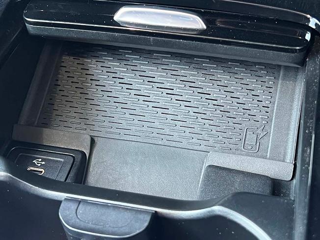 MERCEDES-BENZ GLB Photo 35