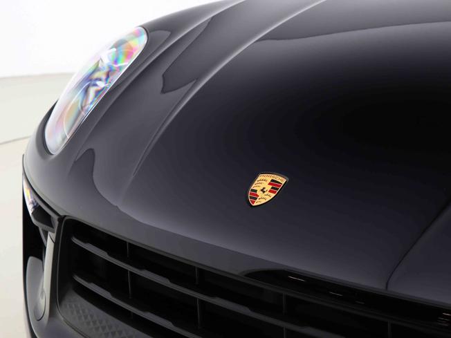 PORSCHE Macan Photo 10
