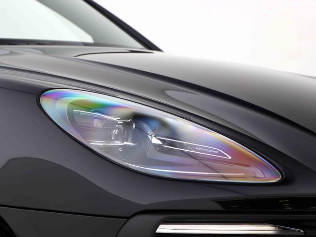 PORSCHE Macan Photo 12