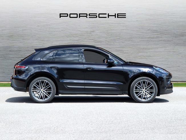 PORSCHE Macan Photo 5