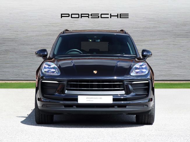 PORSCHE Macan Photo 7