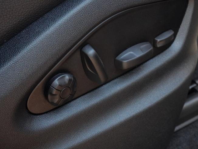 PORSCHE Cayenne Photo 16