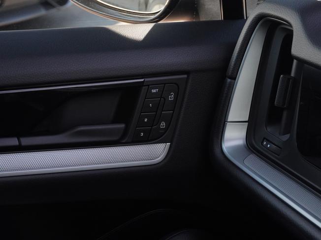 PORSCHE Cayenne Photo 21