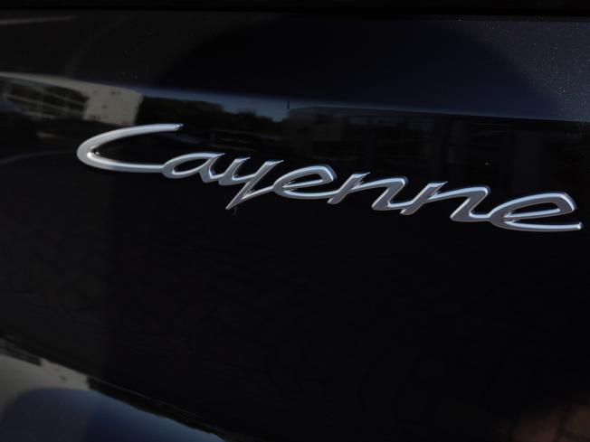 PORSCHE Cayenne Photo 23