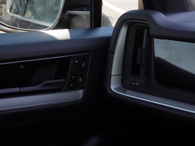 PORSCHE Cayenne Photo 41