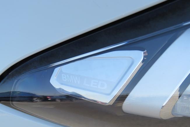 BMW 3 Series Photo 10