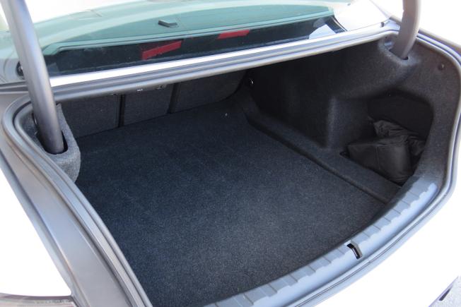 BMW 3 Series Photo 29