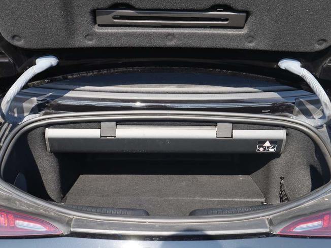 MERCEDES-BENZ Sl Photo 9
