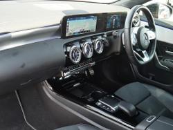 MERCEDES-BENZ A Class Photo 3