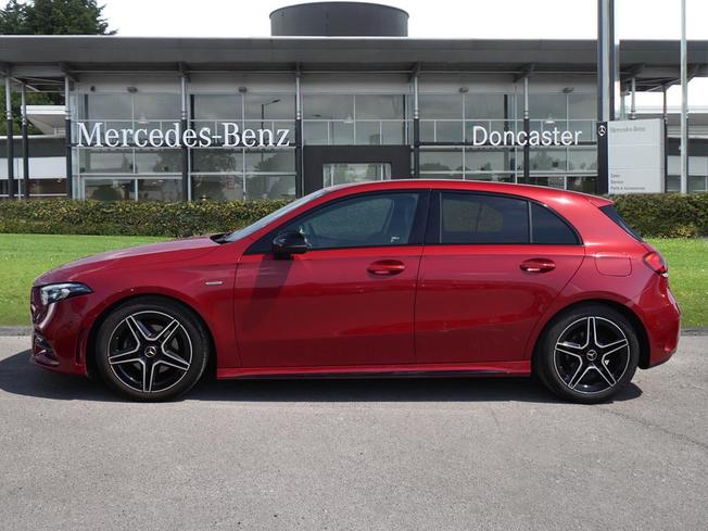 MERCEDES-BENZ A Class Photo 7