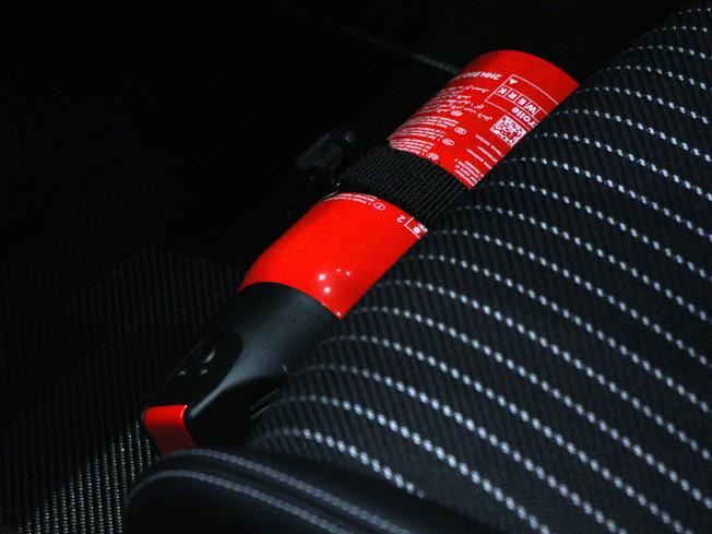 PORSCHE 911 Photo 21