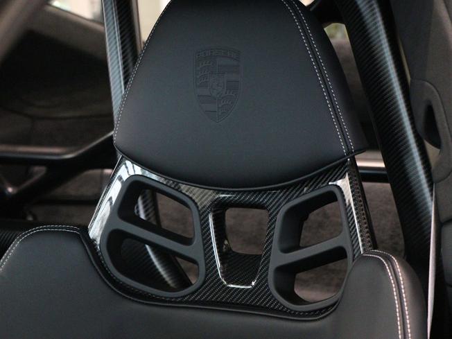 PORSCHE 911 Photo 23
