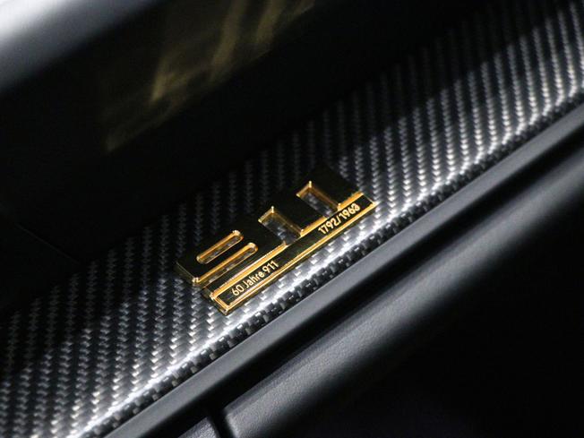 PORSCHE 911 Photo 24