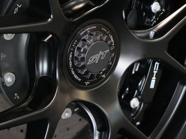 PORSCHE 911 Photo 32