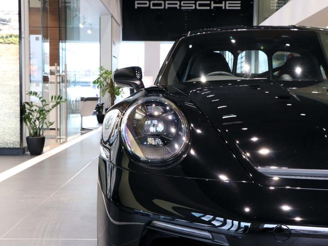 PORSCHE 911 Photo 50