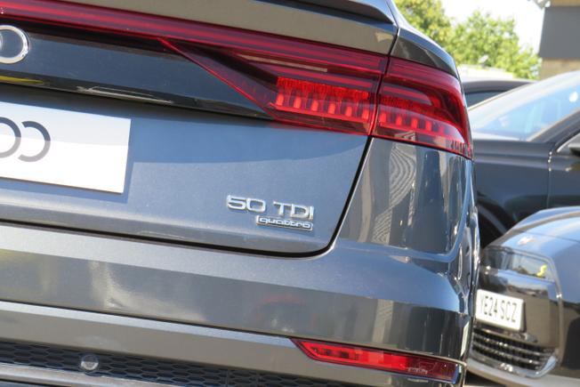 AUDI Q8 Photo 45