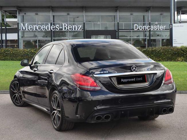 MERCEDES-BENZ C Class Photo 2