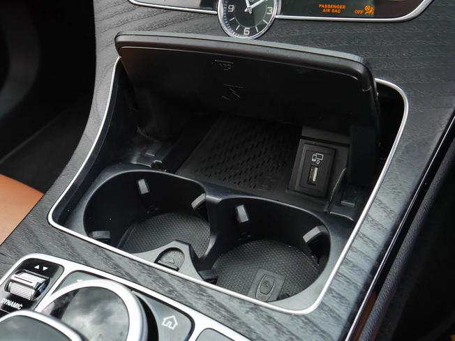 MERCEDES-BENZ C Class Photo 20