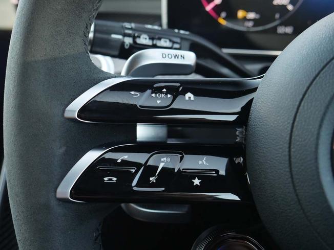 MERCEDES-BENZ C Class Photo 12