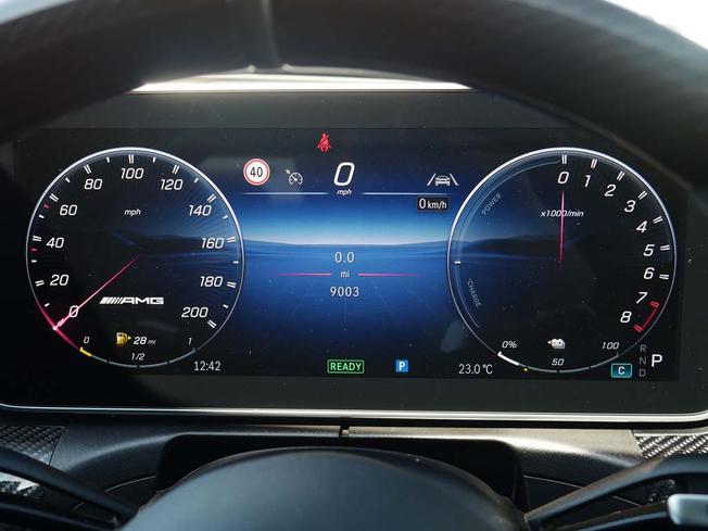 MERCEDES-BENZ C Class Photo 4
