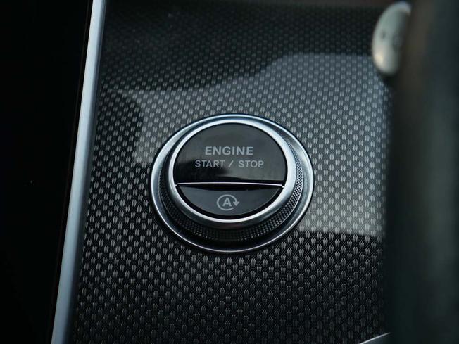 MERCEDES-BENZ C Class Photo 19