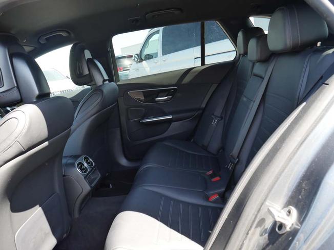 MERCEDES-BENZ C Class Photo 39