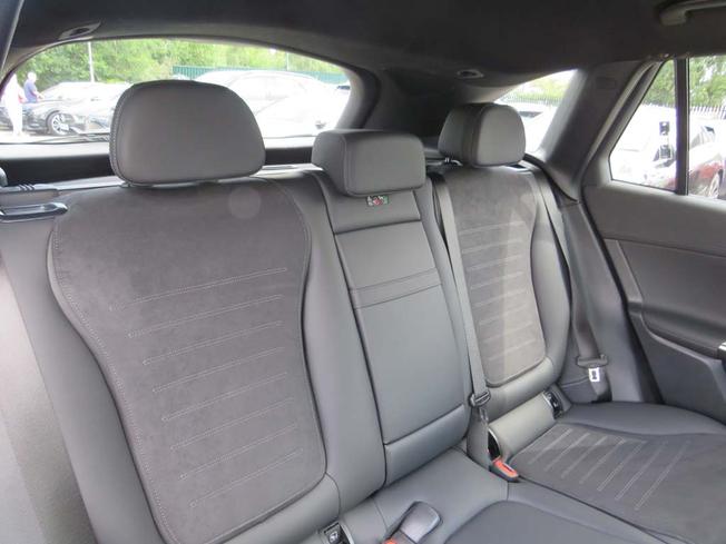 MERCEDES-BENZ Glc Photo 8