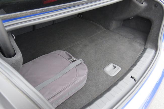 BMW 3 Series Photo 19