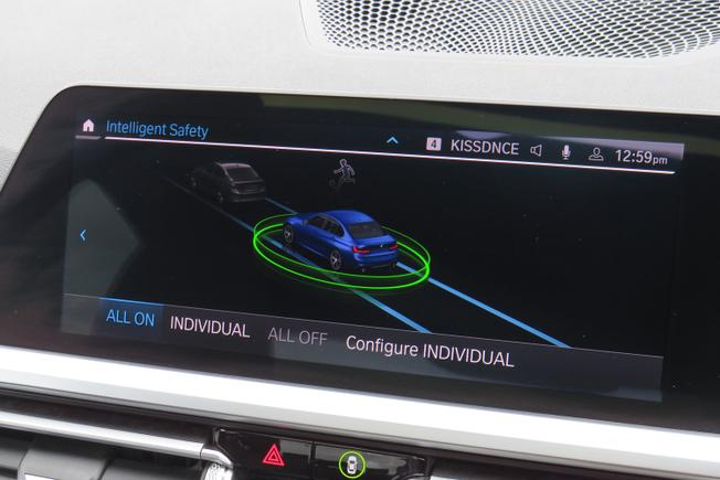 BMW 3 Series Photo 35