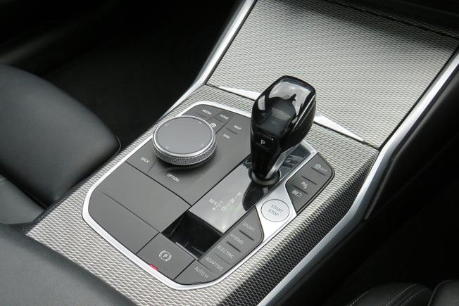 BMW 3 Series Photo 41