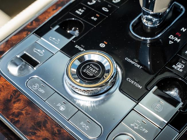 BENTLEY Continental Photo 28