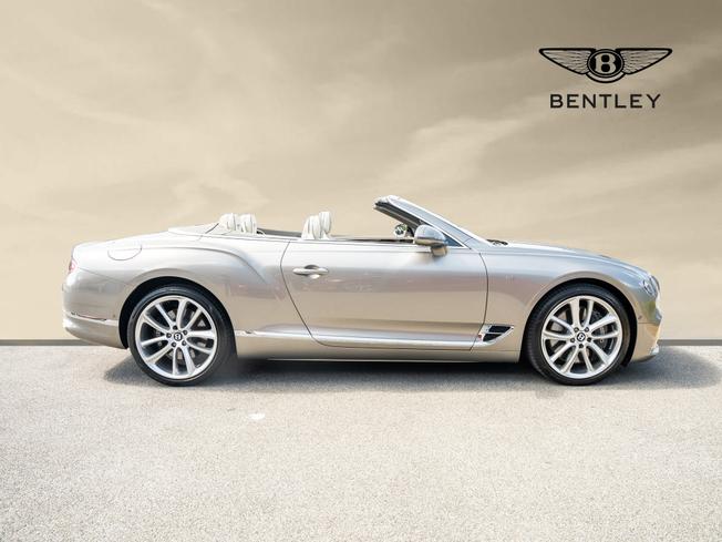 BENTLEY Continental Photo 5