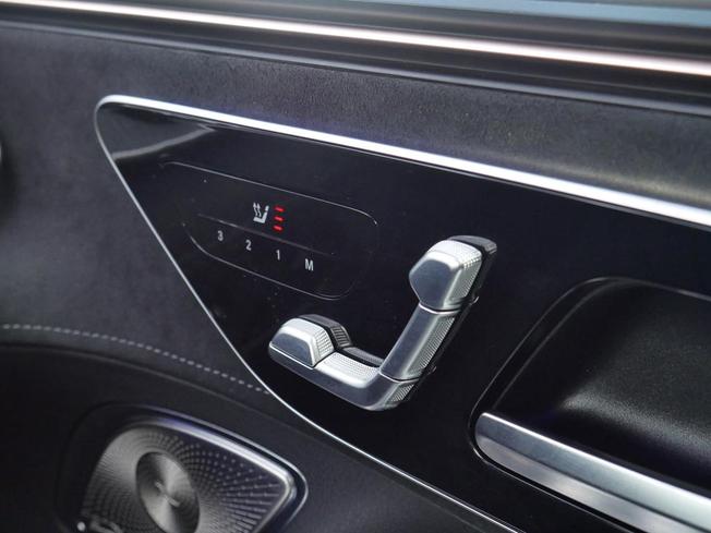 MERCEDES-BENZ Eqe Photo 17