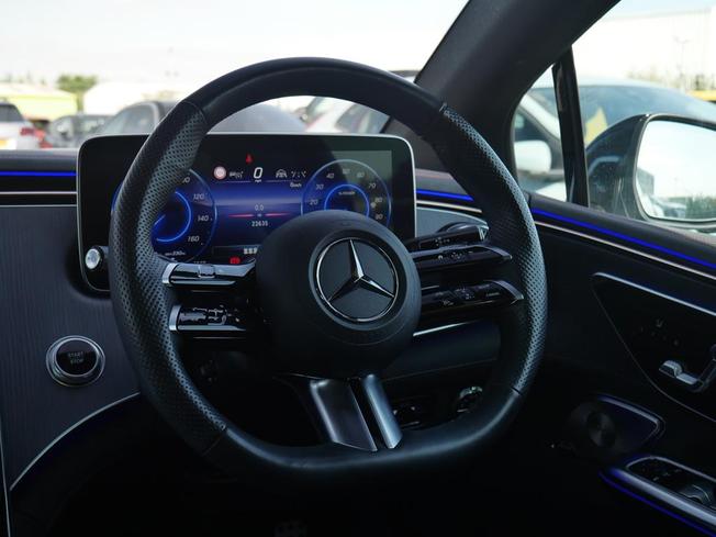 MERCEDES-BENZ Eqe Photo 43