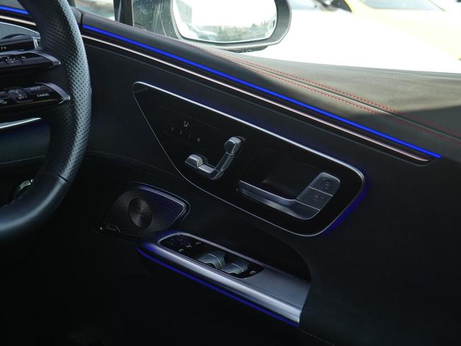 MERCEDES-BENZ Eqe Photo 44