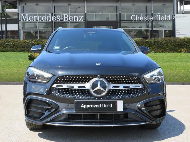 MERCEDES-BENZ GLA Photo 10