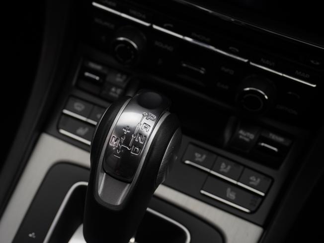 PORSCHE 911 Photo 21