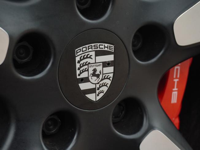 PORSCHE 911 Photo 39