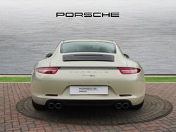 PORSCHE 911 Photo 4