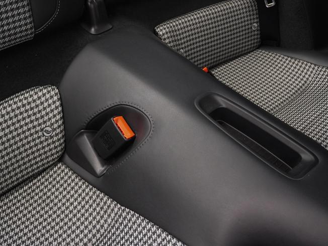 PORSCHE 911 Photo 42