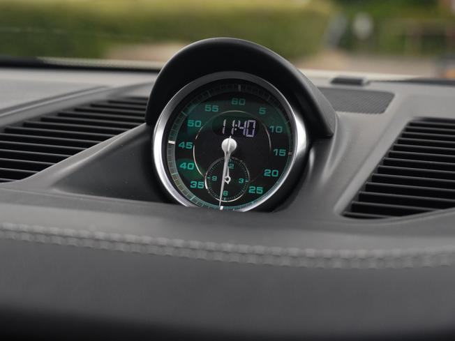 PORSCHE 911 Photo 48