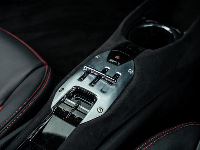 FERRARI 296gtb Photo 11