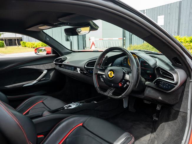 FERRARI 296gtb Photo 13