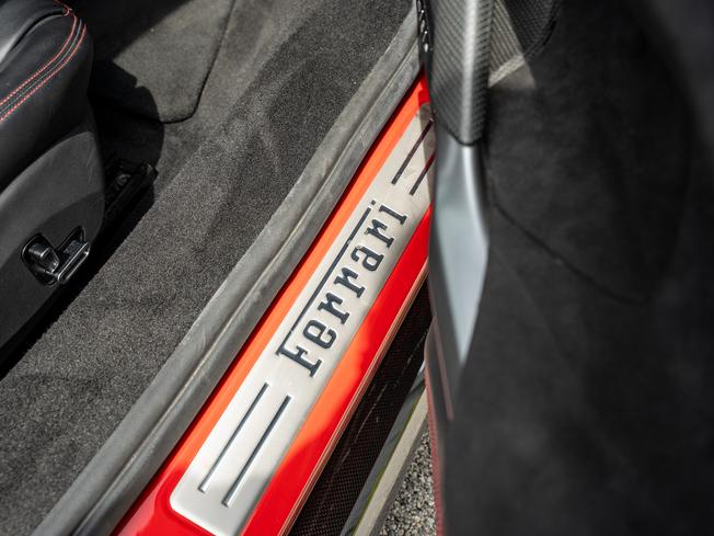 FERRARI 296gtb Photo 14