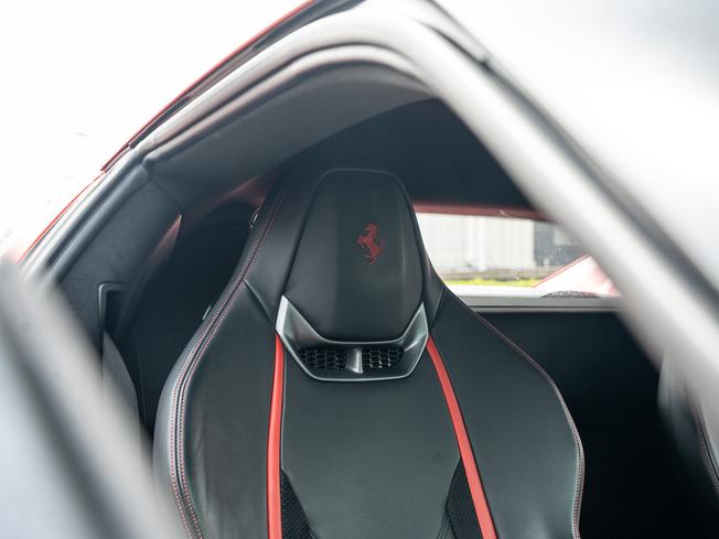 FERRARI 296gtb Photo 15
