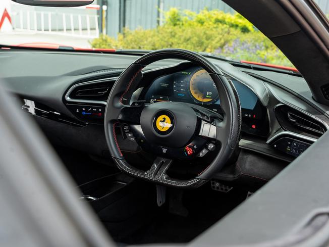 FERRARI 296gtb Photo 17
