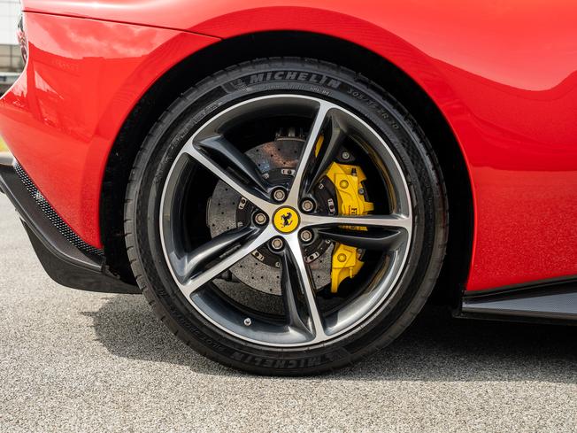 FERRARI 296gtb Photo 25