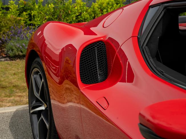 FERRARI 296gtb Photo 33