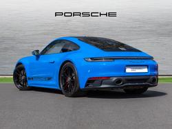 PORSCHE 911 Photo 2