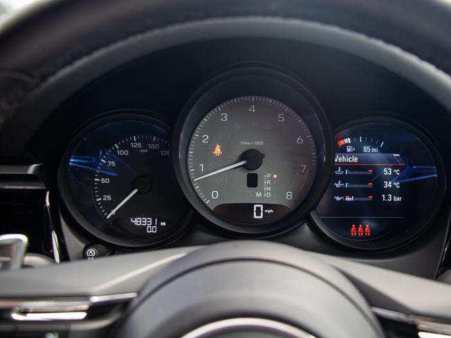 PORSCHE Macan Photo 13